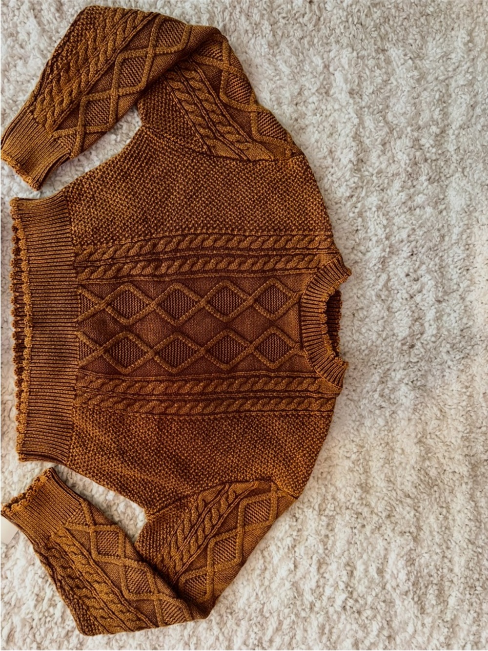 Men's Textured Crewneck Sweater in Warm Brown